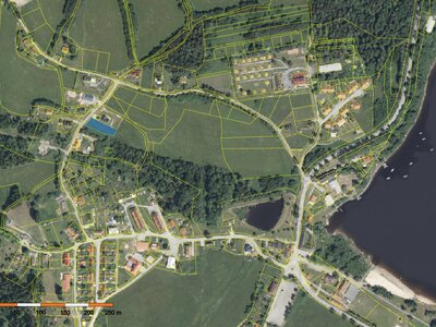 Lukrativní pozemek 500 metrů od Lipenského jezera