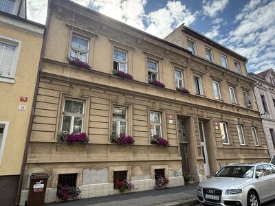 Prodej spoluvlastnického podílu 1/2 na rodinném domě se zahradou – České Budějovice